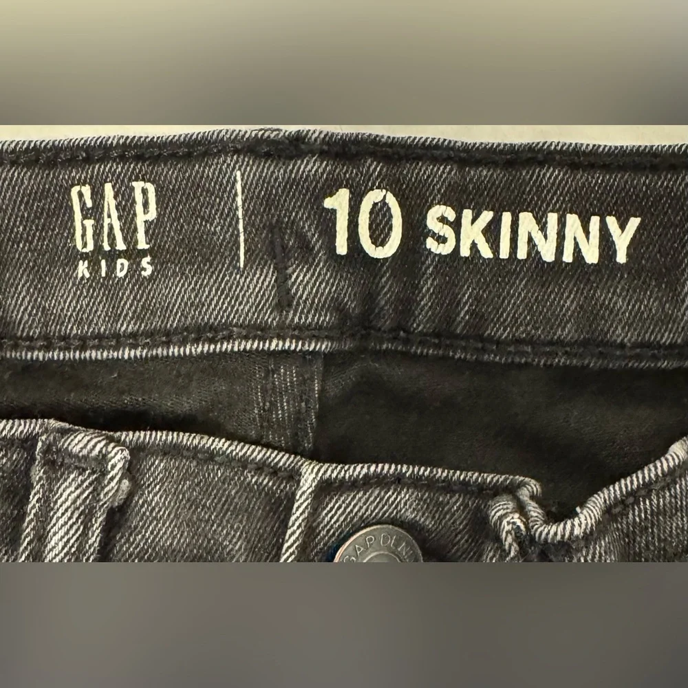 EUC Boy’s GAP Skinny Jeans (10 Slim)